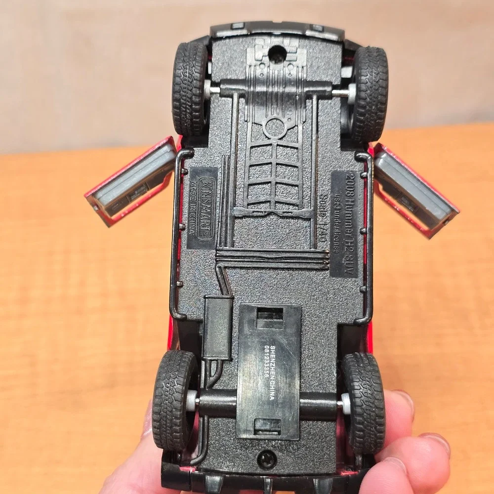 2008 RED Hummer H2‎ SUV, Kinsmart, Diecast Model Toy Car, 5'', 1/40 scale